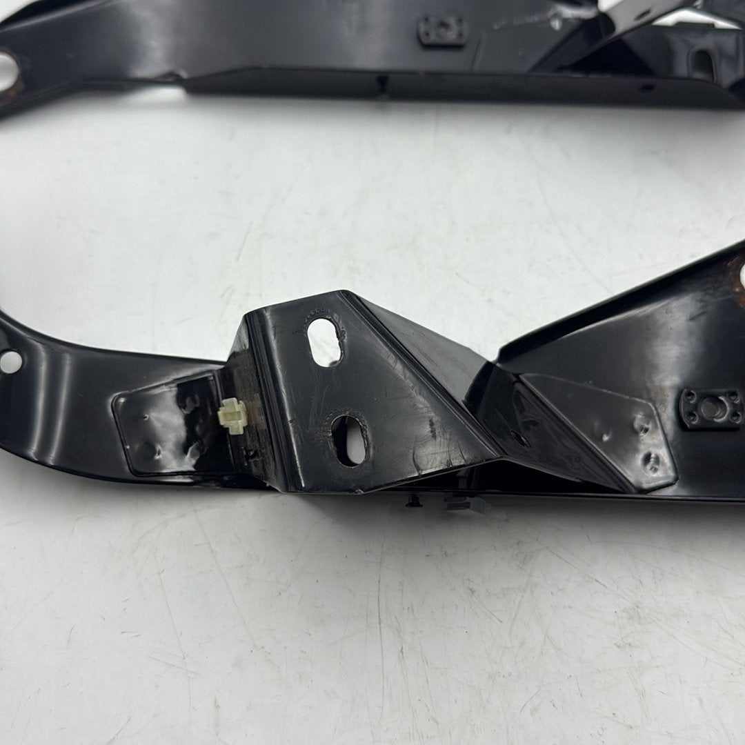 2007 - 2012 Harley-Davidson Touring Electra Glide Classic Right Left Fairing Support Brackets  	58478-96A