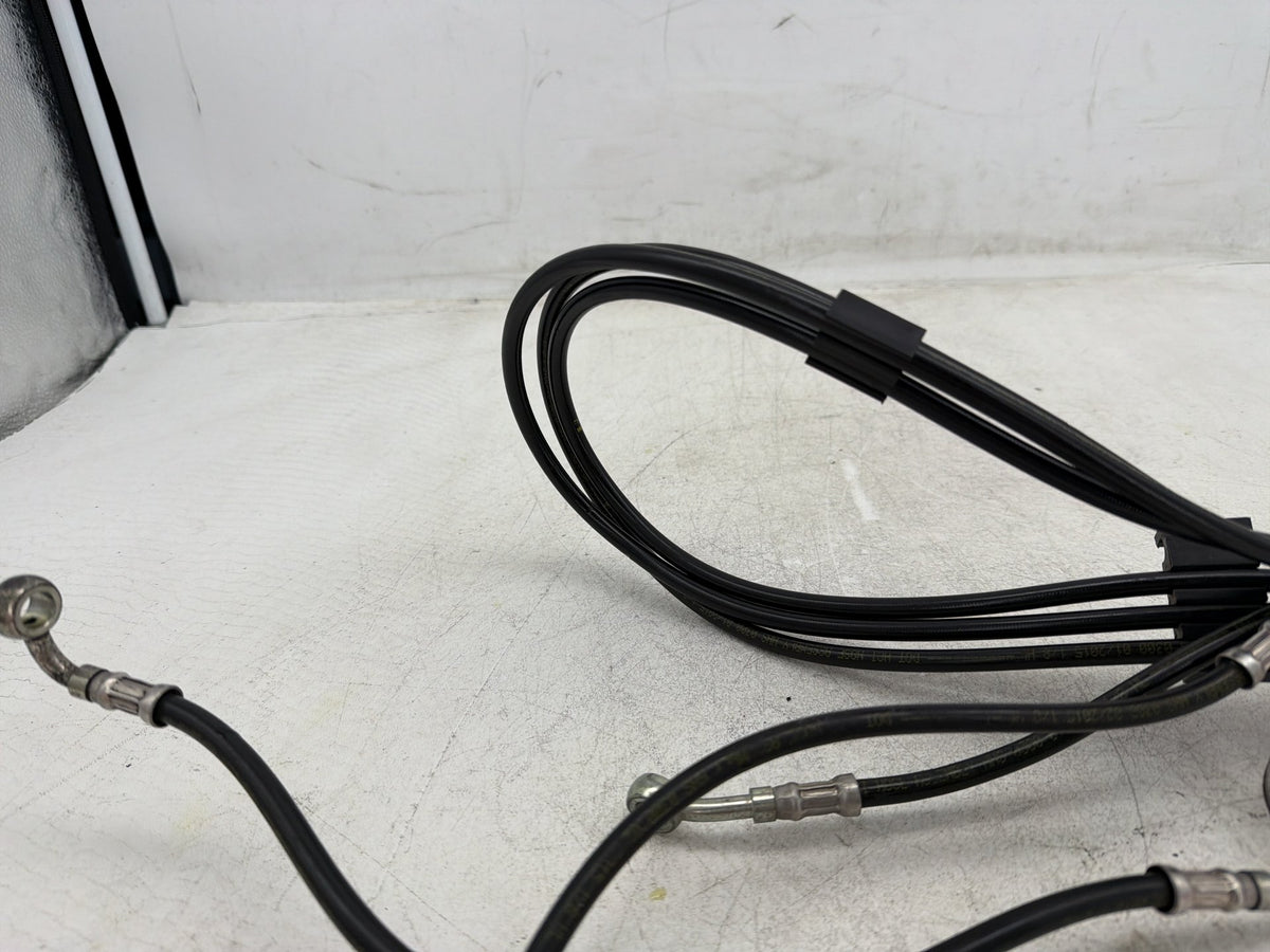 2015 Harley Electra Glide Touring Ultra OEM Front Brake Hose Line Pipe ABS