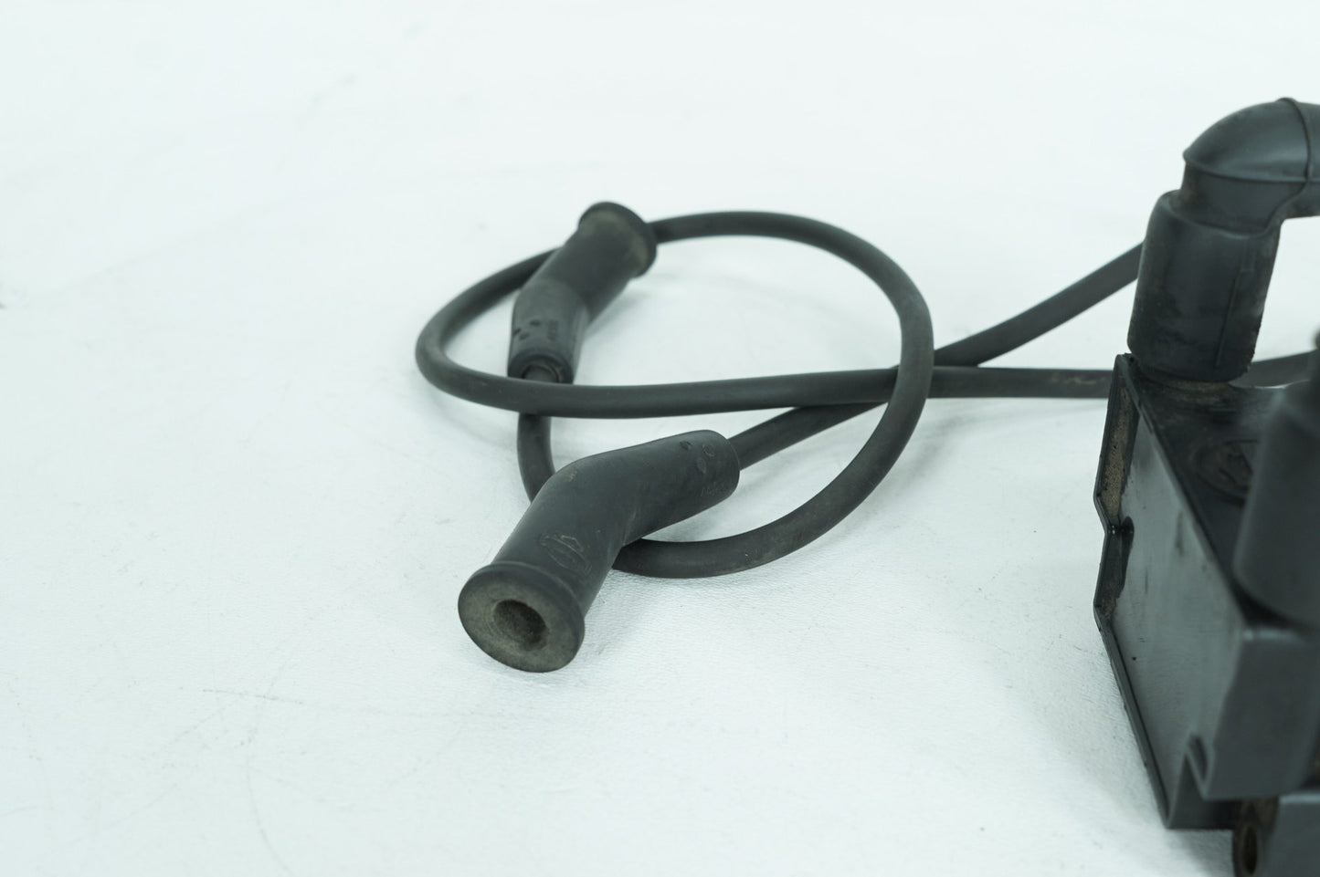 2012 - 2016 Harley-Davidson Touring Electra Glide Ultra Ignition Coil Spark Plugs Cable 31696-07A