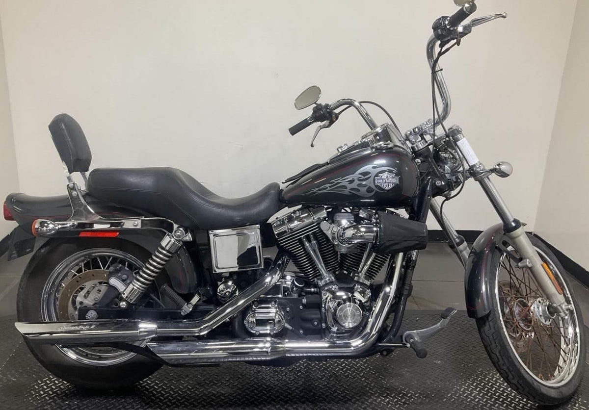 2005 Harley-Davidson Dyna FXDWG