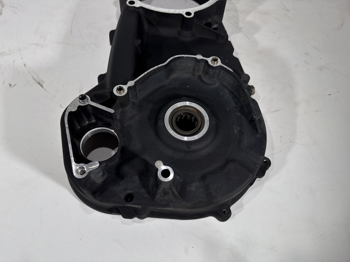 2016 Harley Road Glide Touring FLTRXS OEM Inner Primary Clutch Cover
