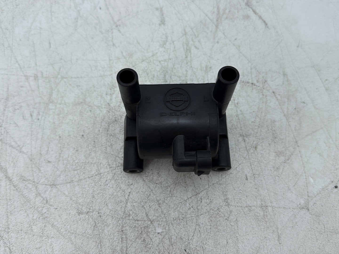 2013 Harley Electra Glide Touring Ultra FLHTCUI OEM Ignition Coil Spark Igniter