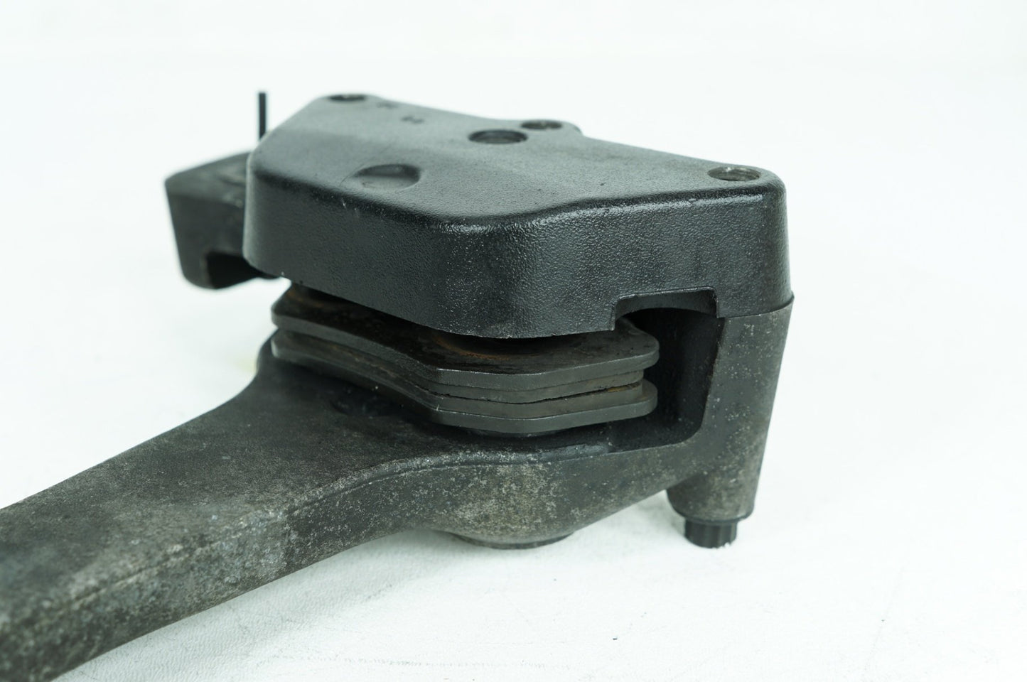 1999 - 2006 Harley-Davidson Touring Electra Glide Classic Rear Back Brake Caliper 44016-00D