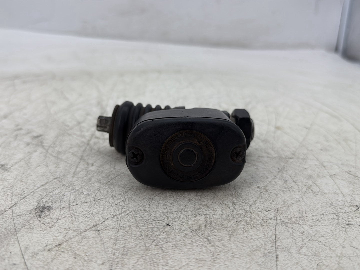 2012 Harley Dyna Super Glide Custom FXDCI OEM Rear Brake Master Cylinder Reservoir