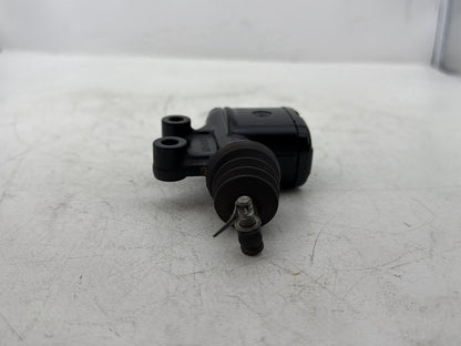 2014 Harley Street Glide Touring FLHXS OEM Rear Brake Master Cylinder Reservoir