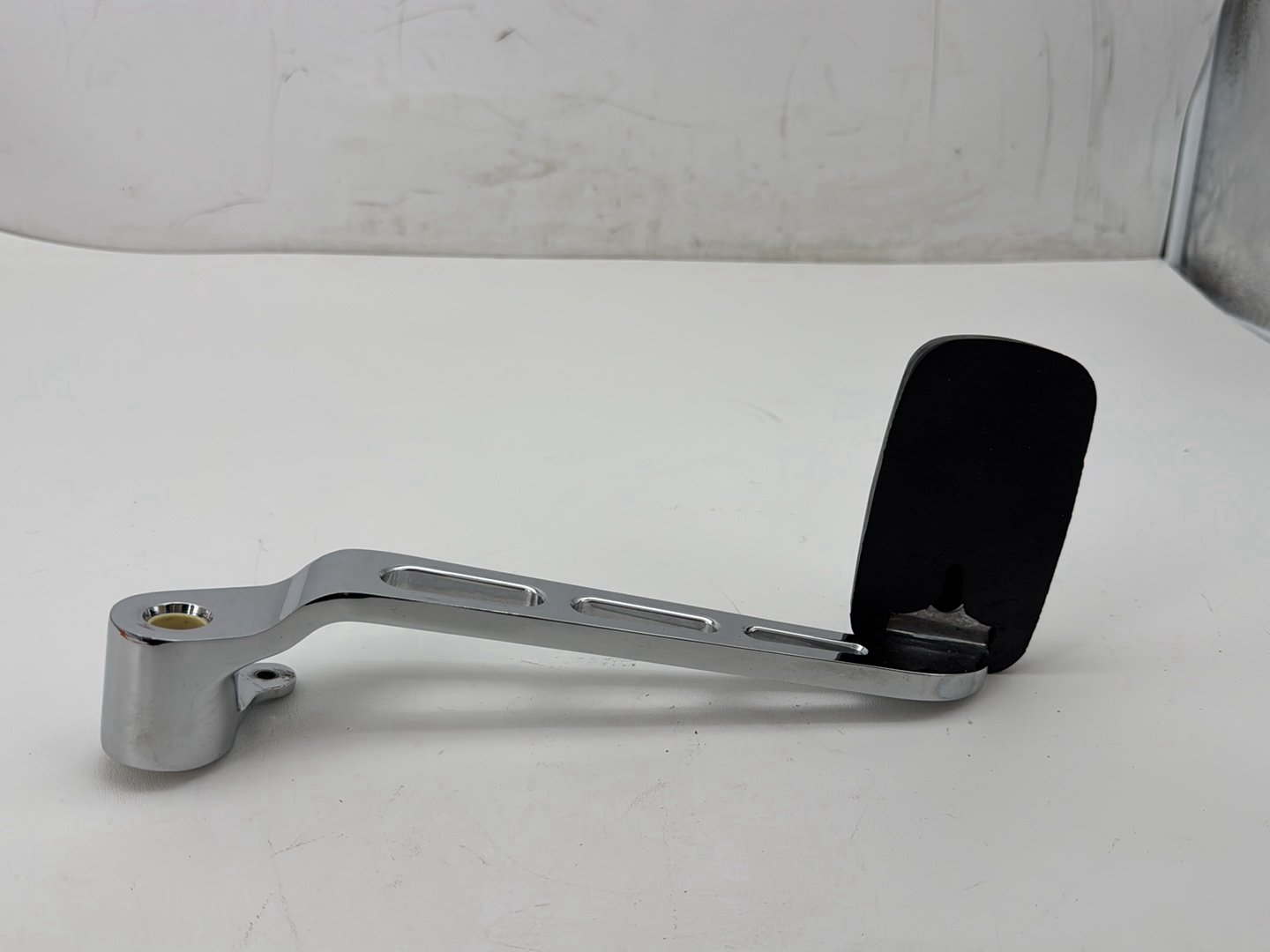 2008 Harley Softail Deluxe FLSTN OEM Foot Brake Control Lever Pedal