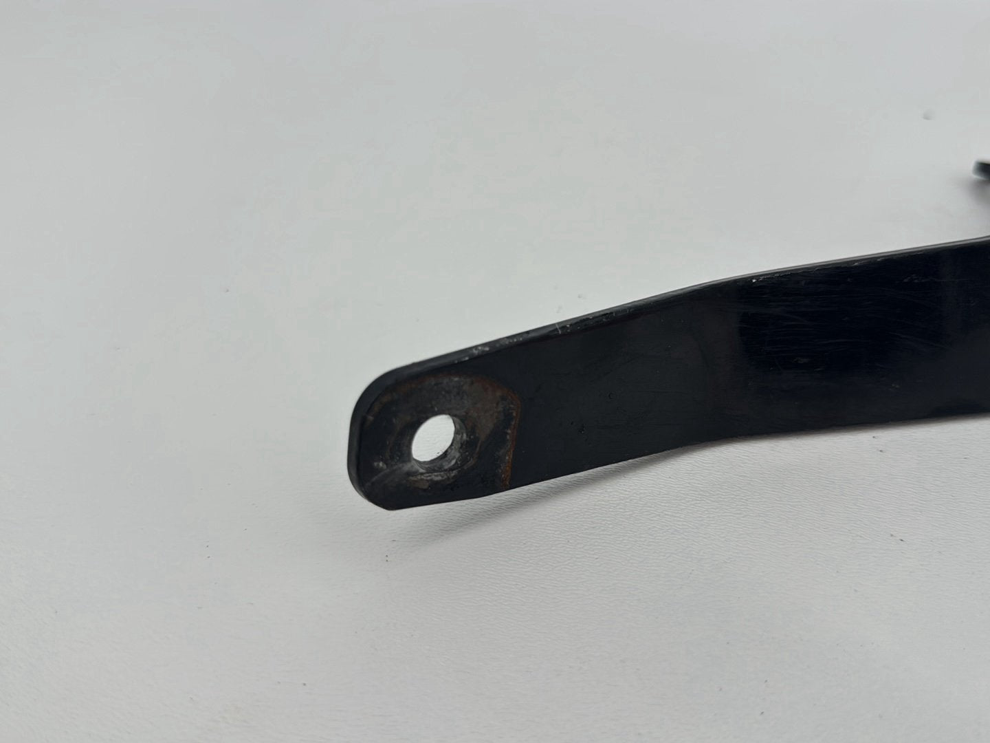 1999 - 2006 Harley-Davidson Dyna Wide Glide Exhaust System Support Bracket Holder 65695-95