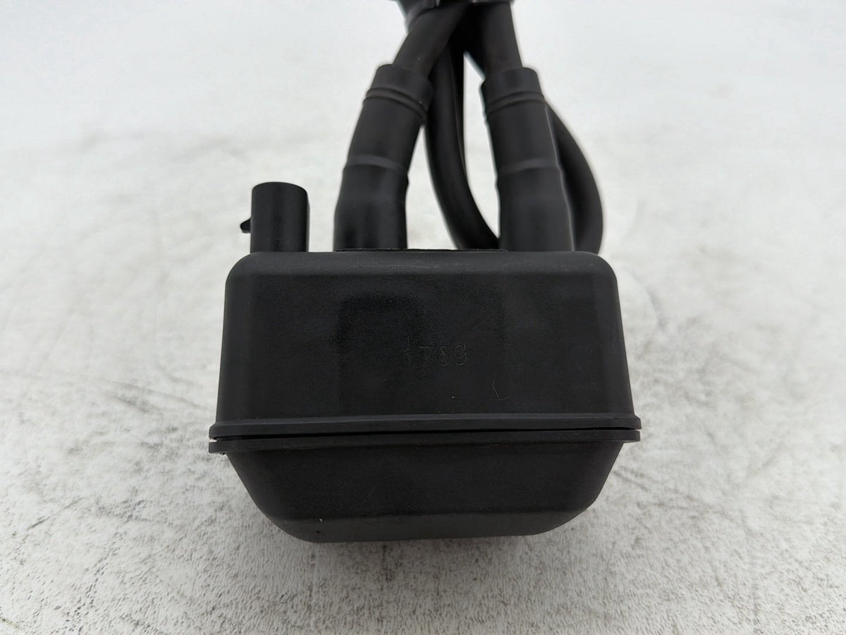2001 Harley Electra Glide Touring FLHT OEM Ignition Coil Spark Plugs Cable