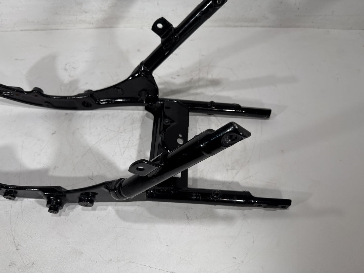 2014 Harley Electra Touring Ultra OEM Rear Back Sub Frame Rail Bar 48079-09BHP
