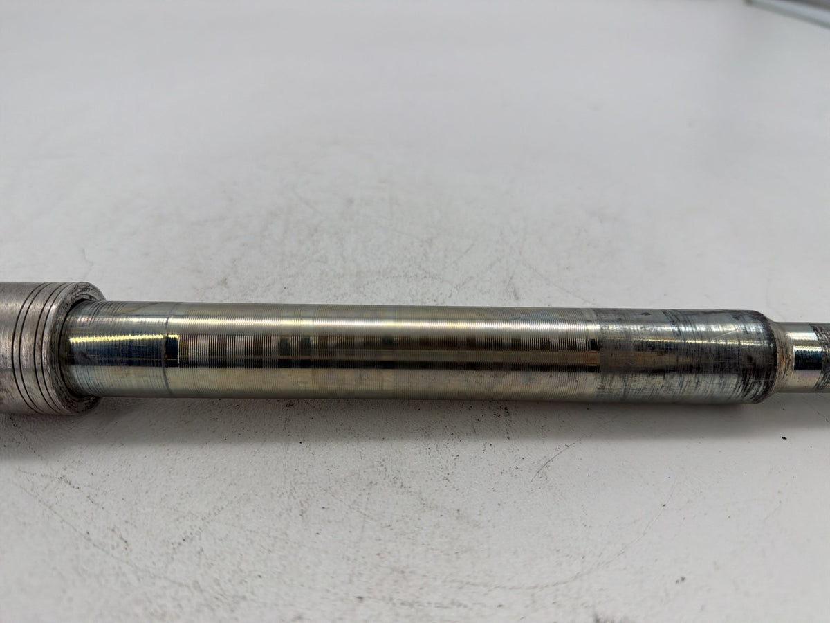 2011 Harley Electra Glide Touring Ultra OEM Front Wheel Axle Bolt Shaft