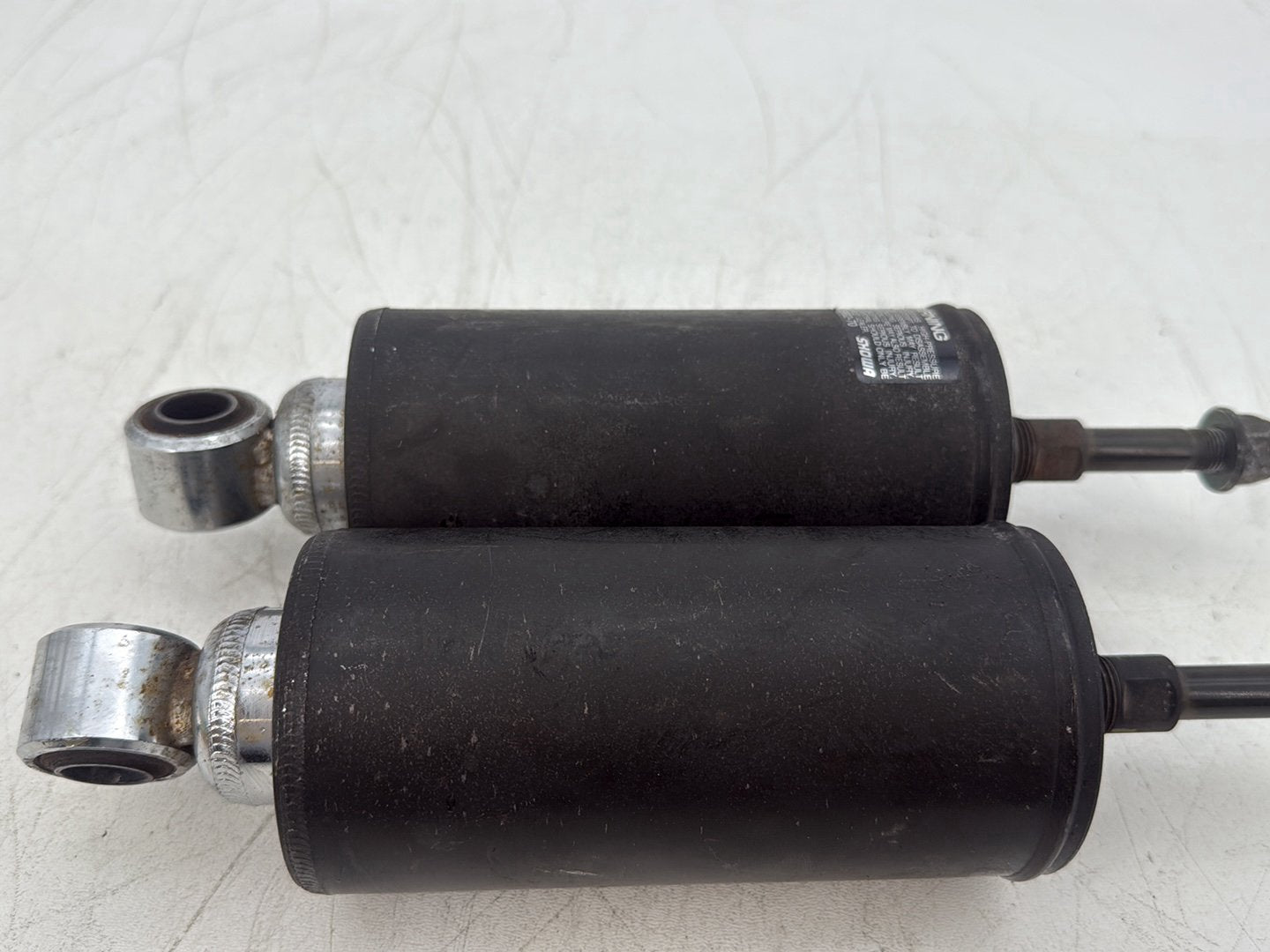 2006 Harley Softail FLSTCI Heritage Classic OEM Rear Left Right Shock Absorbers