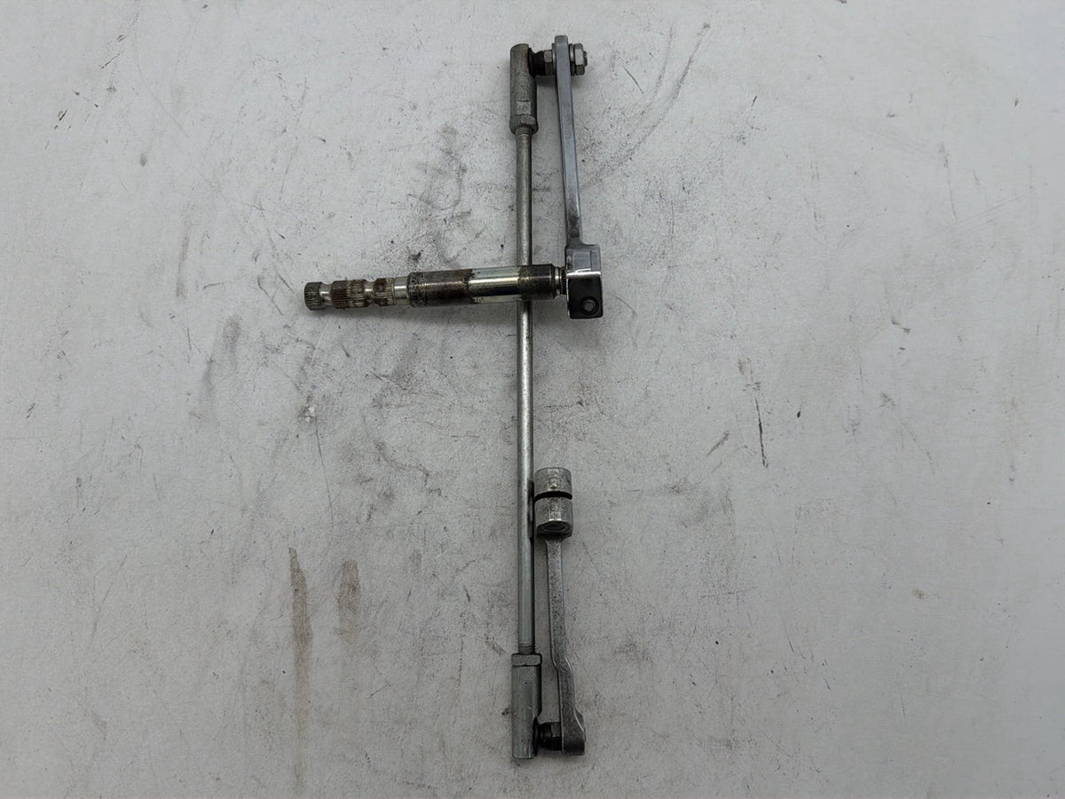 2011 Harley Road Glide Touring FLTRX OEM Gear Shifter Lever w/ Rod linkage