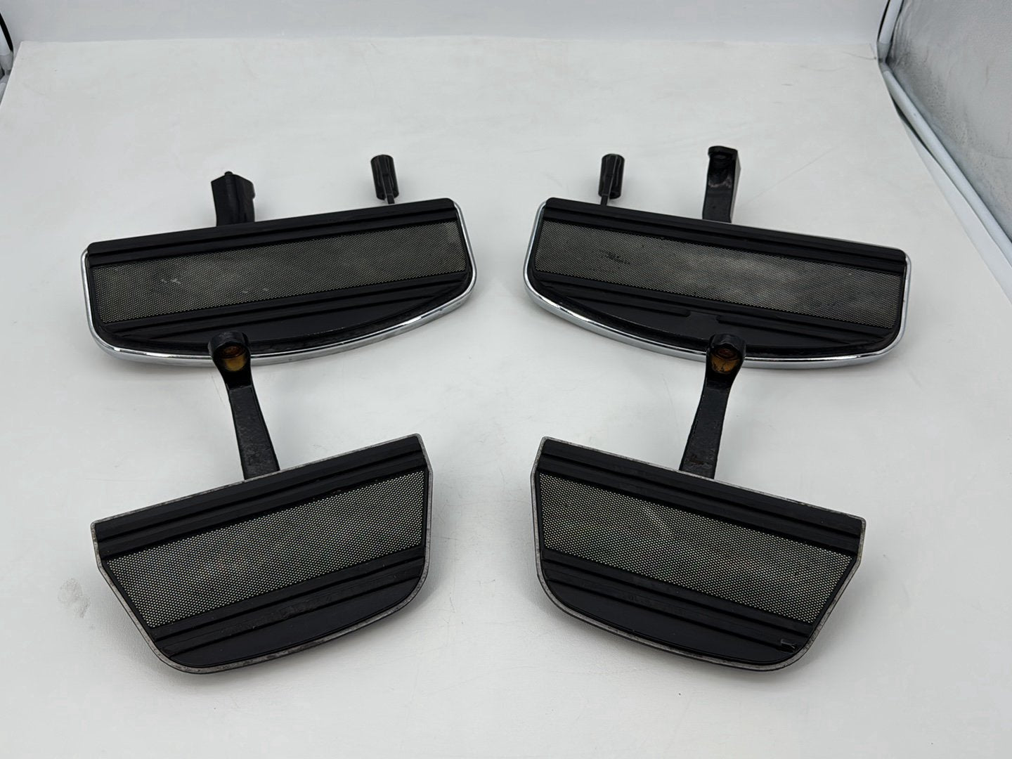 2007 - 2012 Harley-Davidson Touring Road Glide Left Right Driver & Pass Floorboard Foot Rest 	50606-06