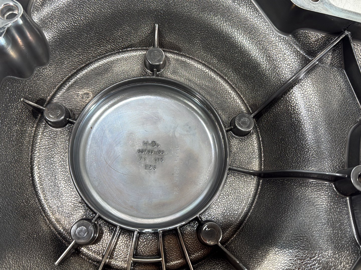 2015 Harley Road Glide Touring FLTRXS OEM Outer Primary Clutch Cover