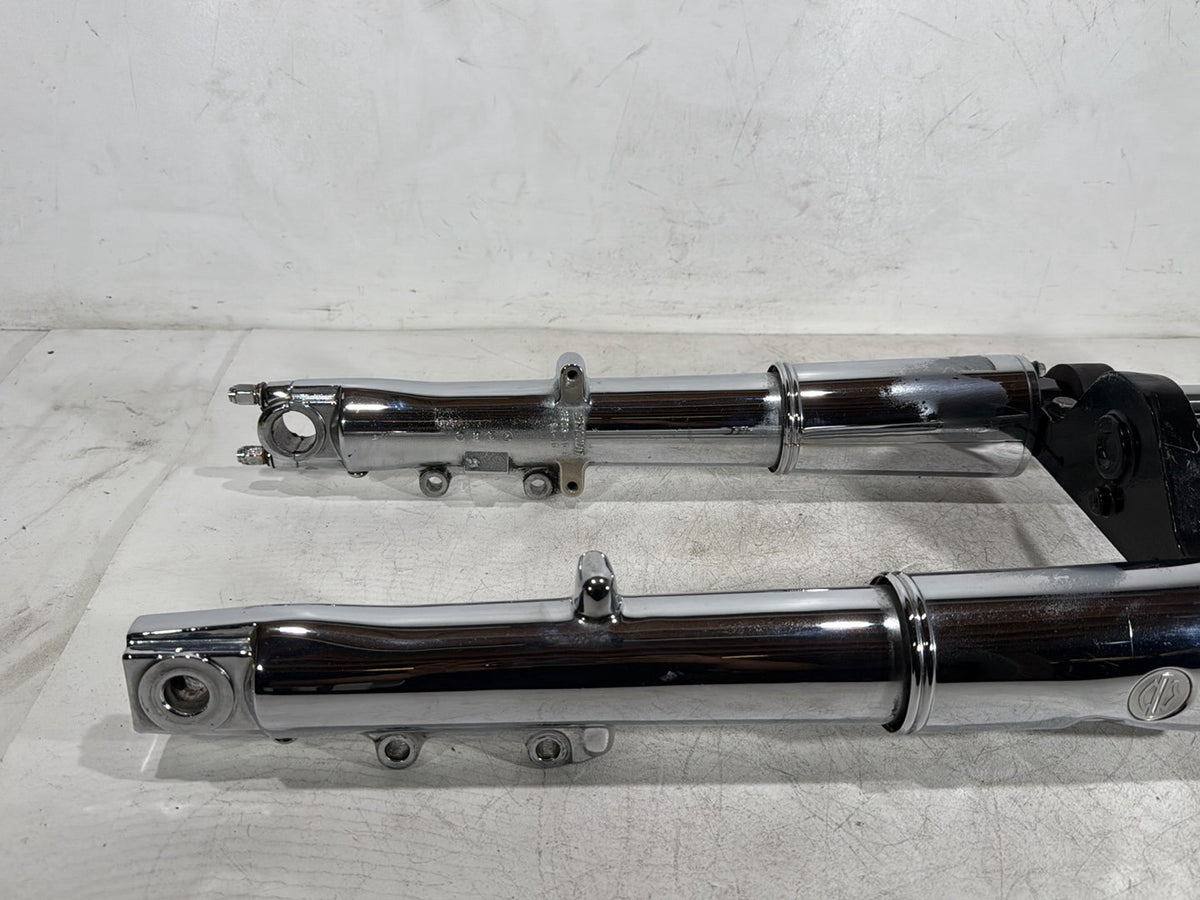 06 Harley Electra Glide Touring Front Triple Tree Set & LH RH Fork Legs Sliders