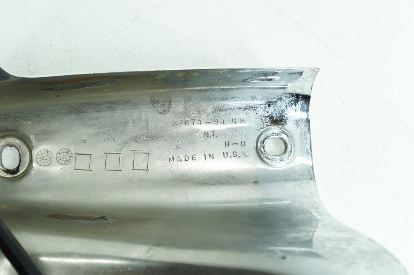 1999 - 2006 Harley-Davidson Touring Road King Classic Right Headlamp 1 Nacelle Cover Cowl  	67674-94