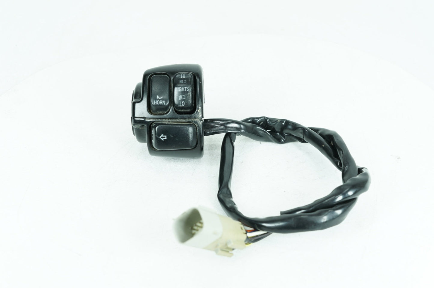 2004 - 2022 Harley-Davidson Sportster Nightster Left Turn Signal Headlight Switches Controls 71598-00