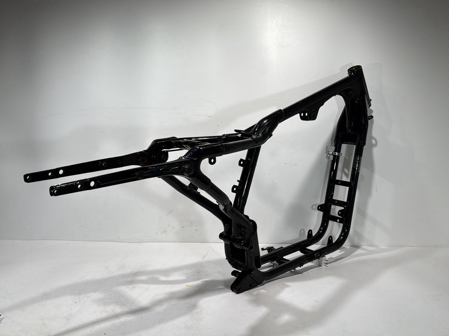 1991 - 2003 Harley-Davidson Sportster Base 1200 Body Main Frame Chassis SLVG  	47150-00