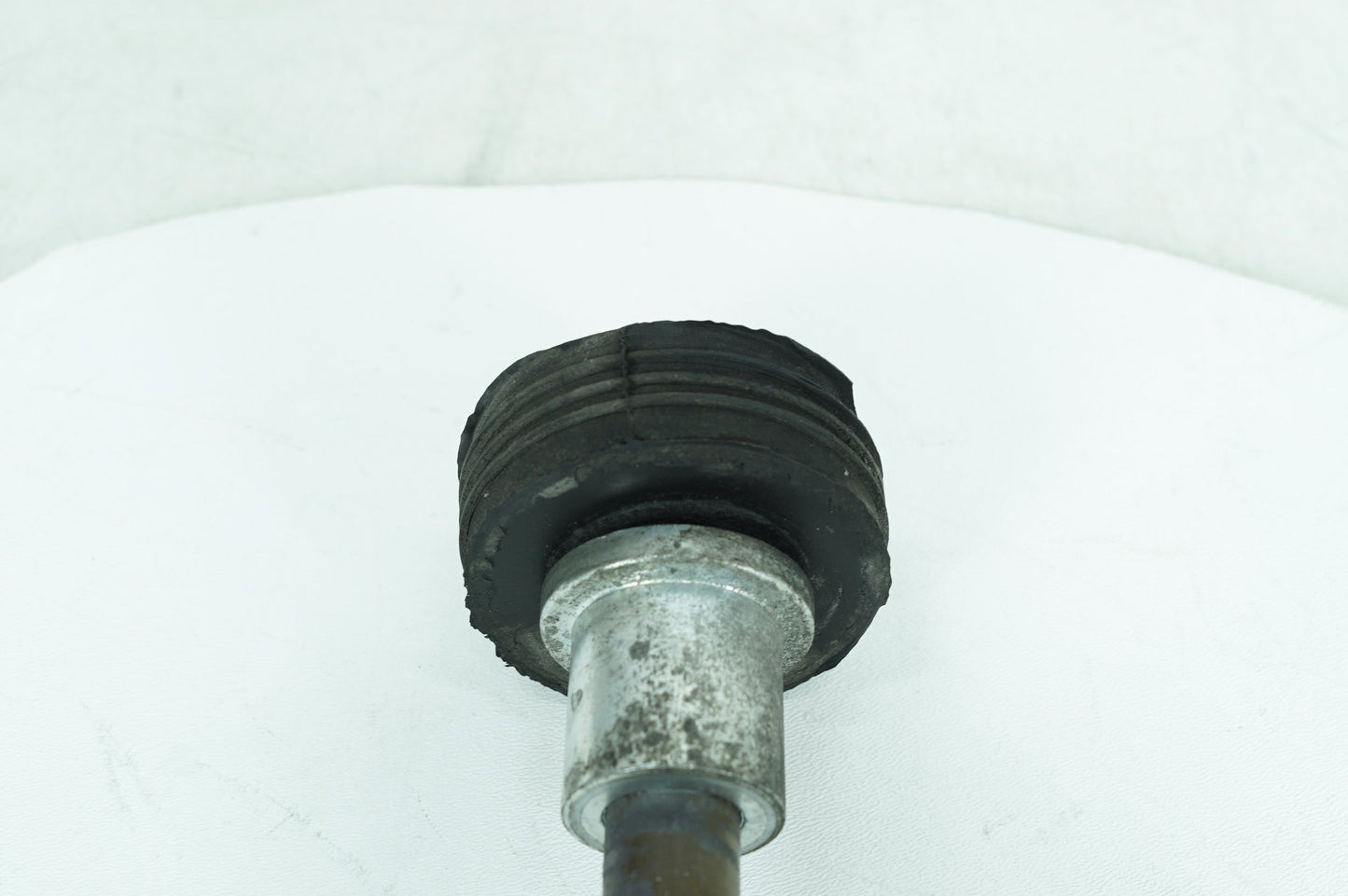 1999 - 2006 Harley-Davidson Touring Electra Police Rear Fork Swingarm Pivot Bolt Shaft 47505-02