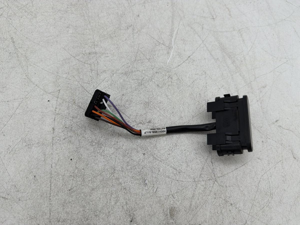 2011 Harley Electra Glide Touring Ultra OEM Dash Indicator Lamp Wire Plug 68789-96A