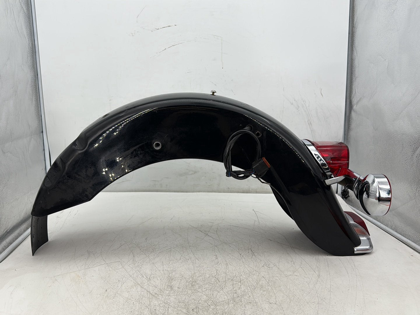 1995 Harley Road King Touring FLHR OEM Rear Wheel Fender & Turn Signals Bar