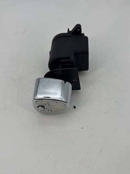 2007 - 2012 Harley-Davidson Touring Road Glide Ignition Switch Cylinder Barrel Lockset NOKey 71572-06