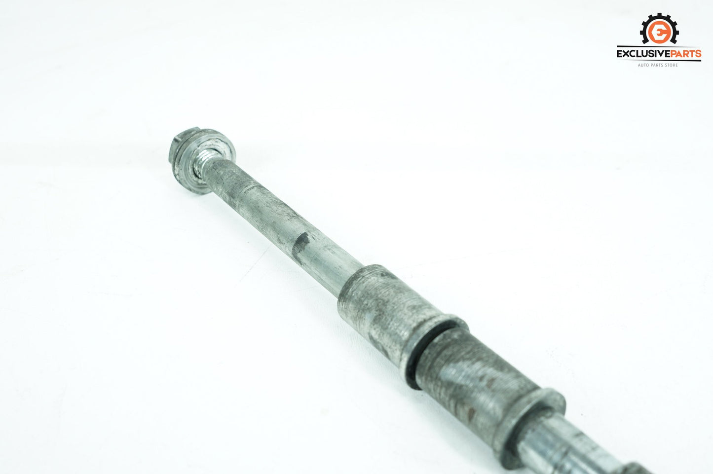 1999 - 2006 Harley-Davidson Softail Deuce Rear Fork Swingarm Pivot Bolt Shaft 47610-00