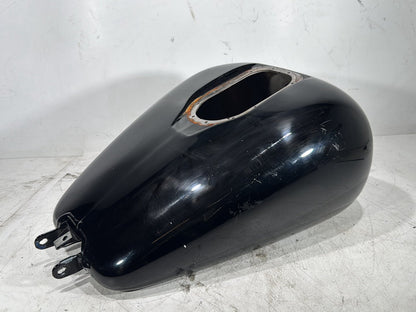 2004 Harley Dyna Super Glide FXDI OEM Fuel Gas Tank Gasoline Reservoir