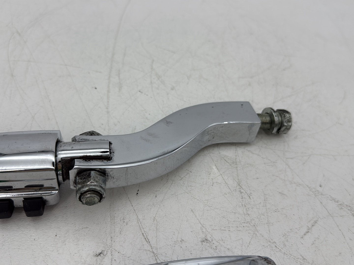 2002 Harley Dyna FXD Super Glide OEM Passenger Left & Right Foot Pegs