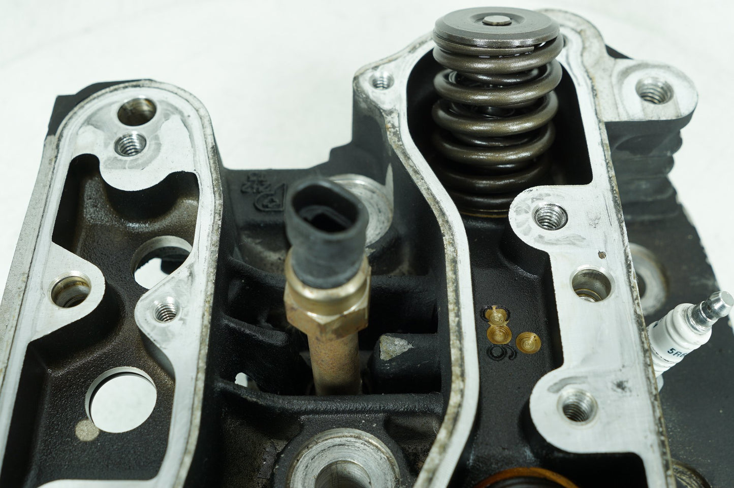 1984 - 1998 Harley-Davidson Touring Electra Glide Ultra Front Twin Cam Engine Cylinder Head 16721-84D