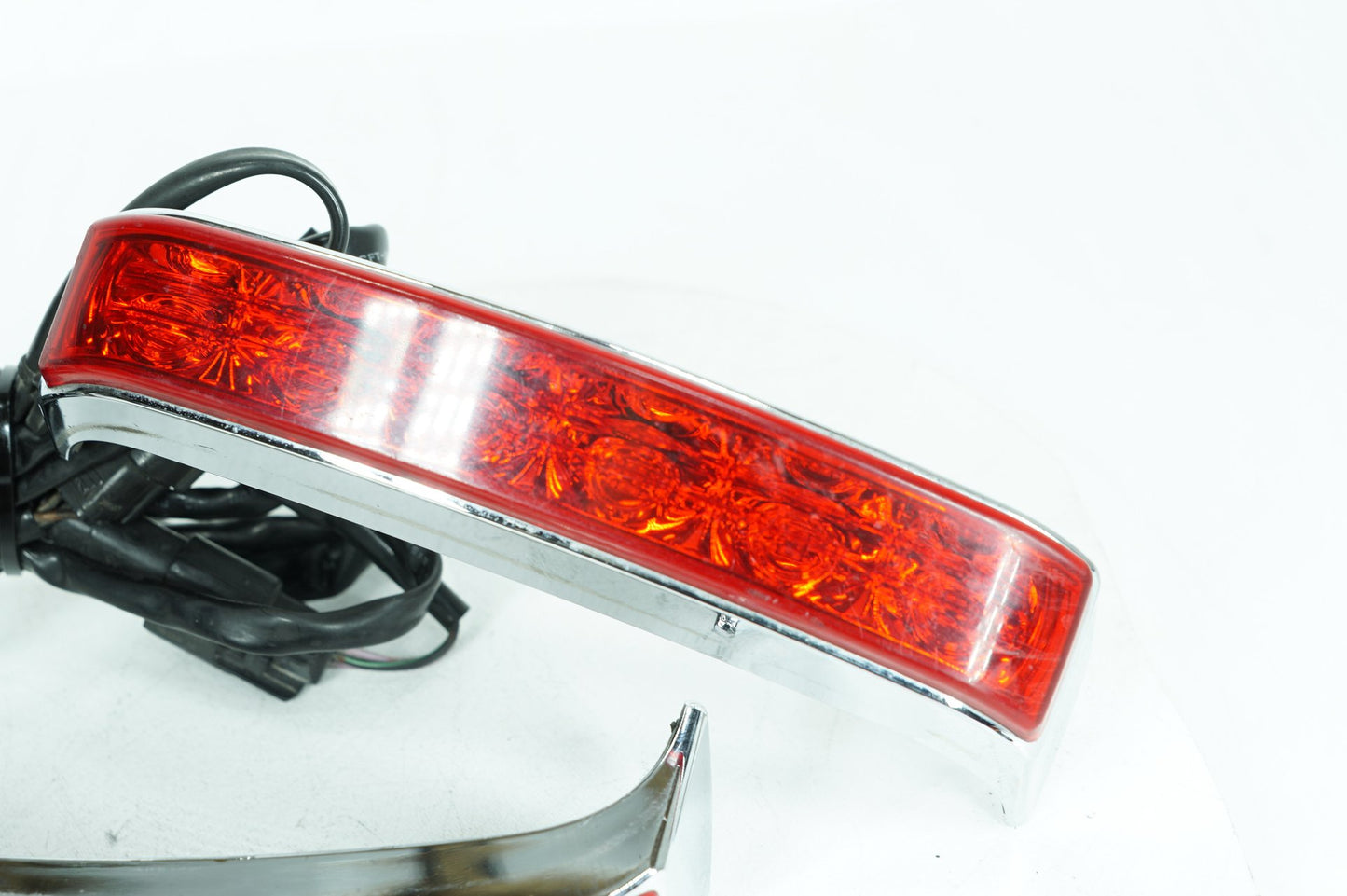 2008 - 2016 Harley-Davidson Touring Electra Glide Ultra Rear Left & Right Turn Signals 67800241