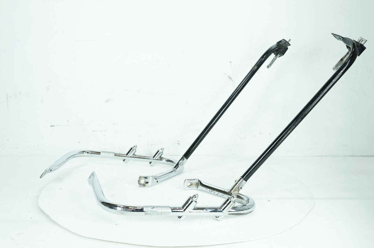 1999 - 2006 Harley-Davidson Touring Road King Police Rear Left Right Saddlebag Guard Rails Bar 49194-85