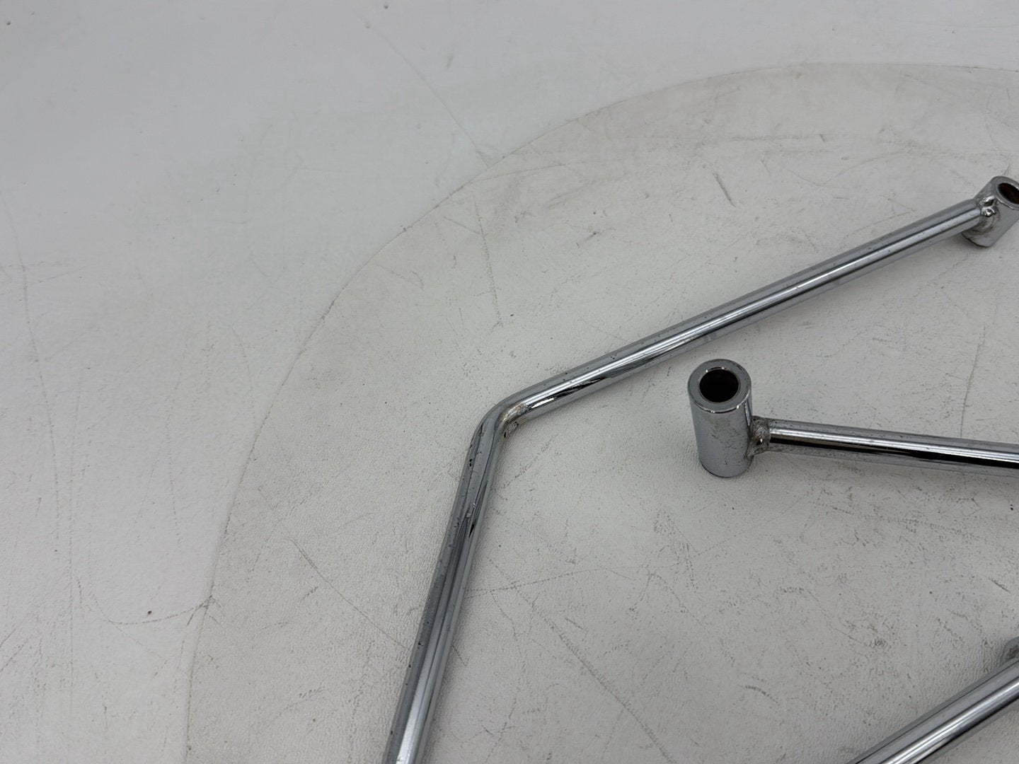 1999 - 2006 Harley-Davidson Softail Heritage Rear Left Right Saddlebag Guard Rails Bar 91790-84A