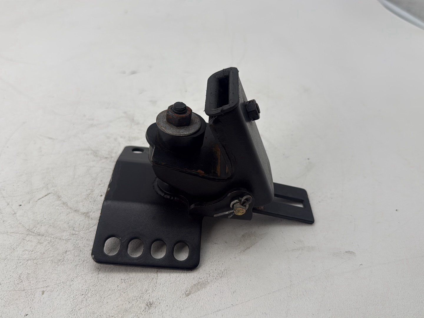 2007 Harley Touring FLHTP Electra Glide Police OEM Front Driver Rider Backrest Bracket Mount