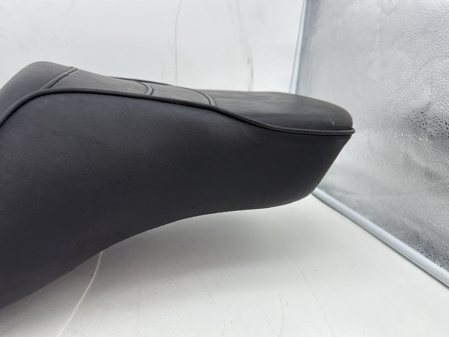 2002 Harley Dyna FXD Super Glide OEM Passenger Rider Driver Seat Saddle