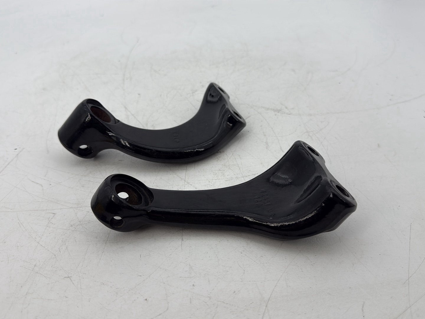 2006 Harley Sportster XL883C 883 Custom OEM Left Right Foot Rest Peg Support Bracket