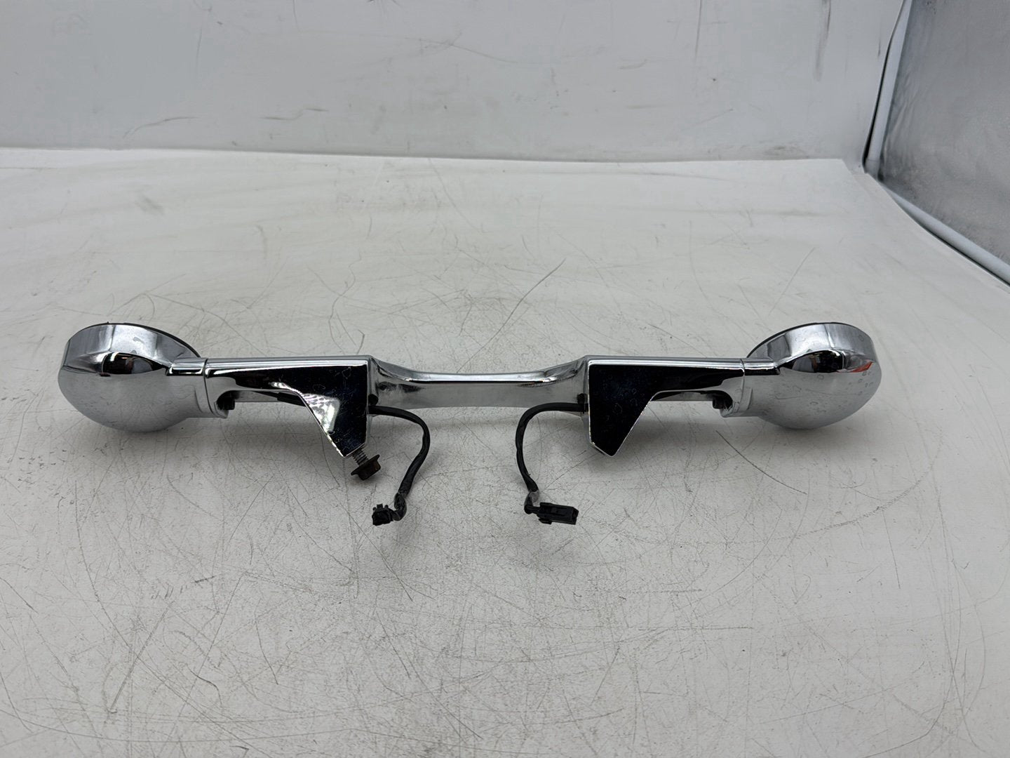 2006 Harley Electra Glide Touring Classic FLHTCI OEM Rear Left & Right Turn Signals