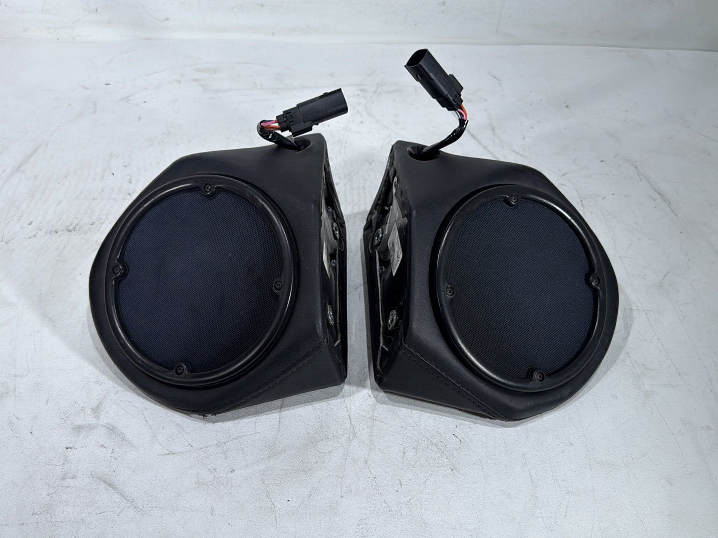 2013 Harley Electra Glide Touring Ultra FLHTCUI OEM Rear Left Right Audio Speakers