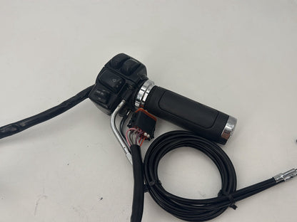 1999 - 2006 Harley-Davidson Touring Electra Glide Classic Right Engine Start Kill Switches Controls 71684-06A
