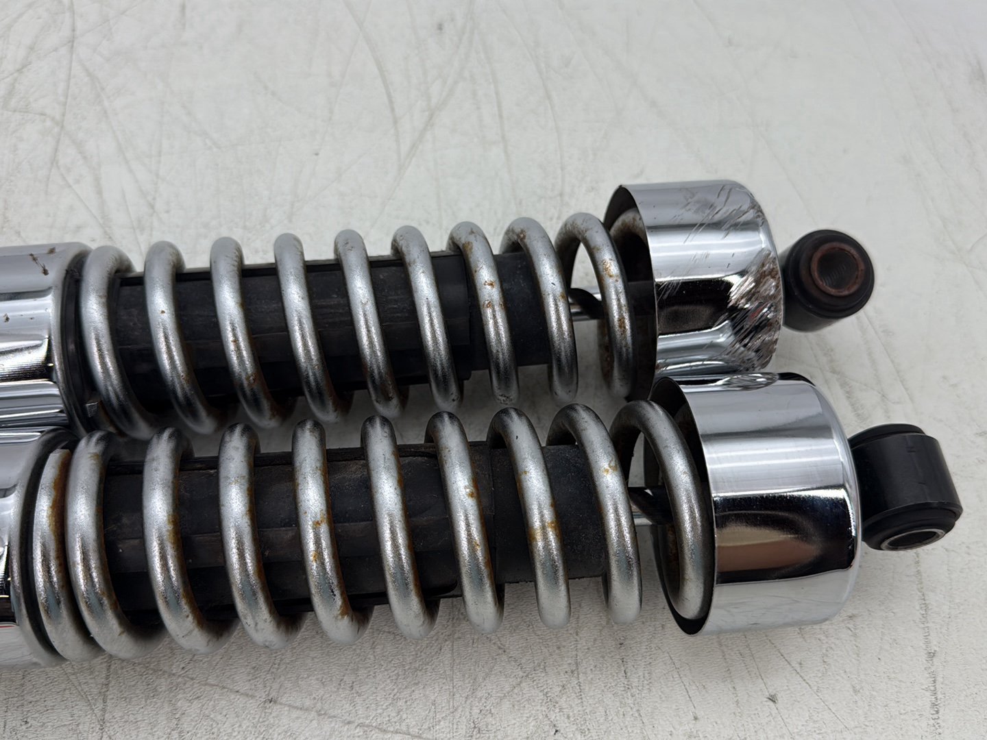2004 Harley Sportster XL883C 883 Custom OEM Rear Left Right Shock Absorbers