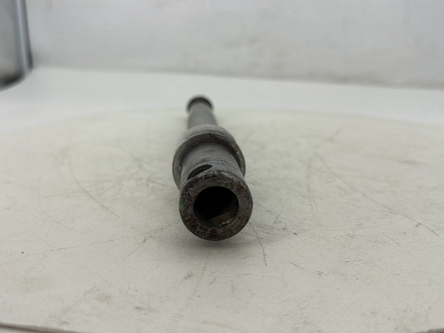 2012 Harley Dyna Fat Bob FXDF 103 OEM Front Wheel Axle Bolt Shaft