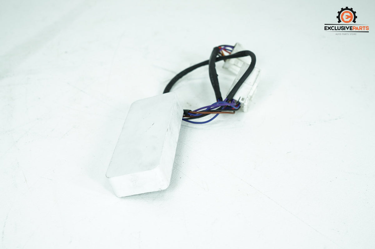 2001 Harley-Davidson Softail FLSTC - Tail Lamp Running Light Module Equalizer