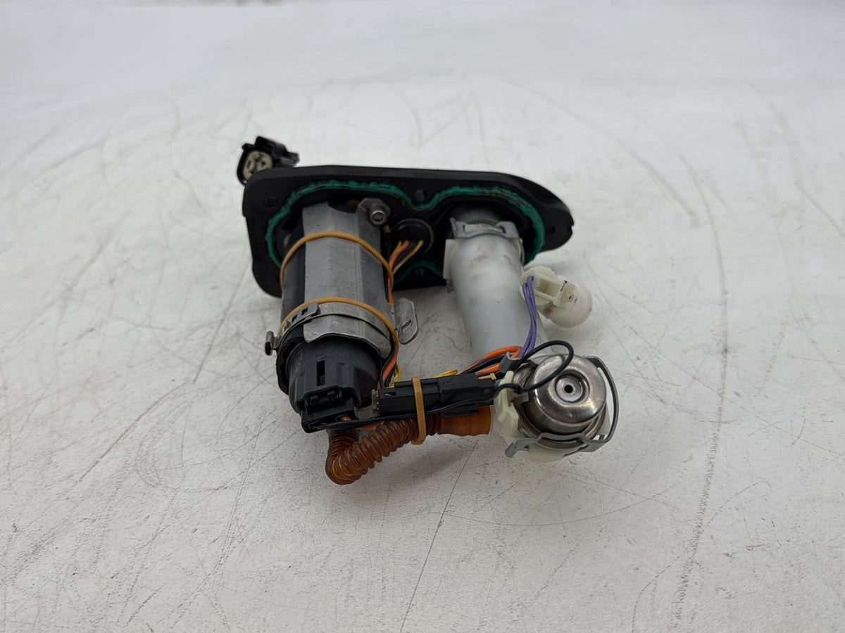 2008 Harley Sportster XL883L 883 Low OEM Fuel Pump Gas Gasoline Petrol Sending