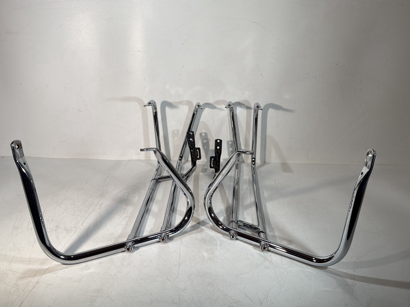 2007 - 2012 Harley-Davidson Touring Electra Glide Ultra Rear Left Right Saddlebag Guard Rails Bar 49193-93