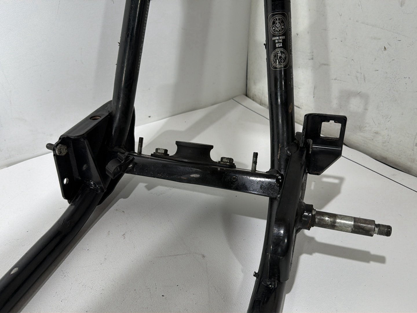 2000 Harley Electra Glide Touring Ultra FLHTCUI OEM Body Main Frame Chassis SLVG