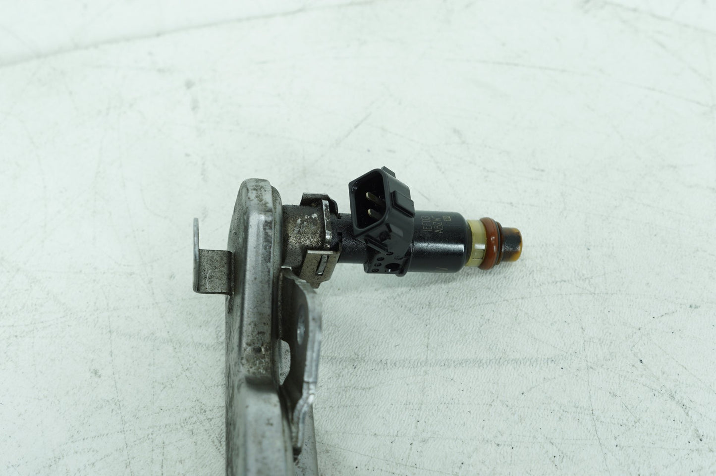 2013 - 2015 Acura ILX  Fuel Injector
