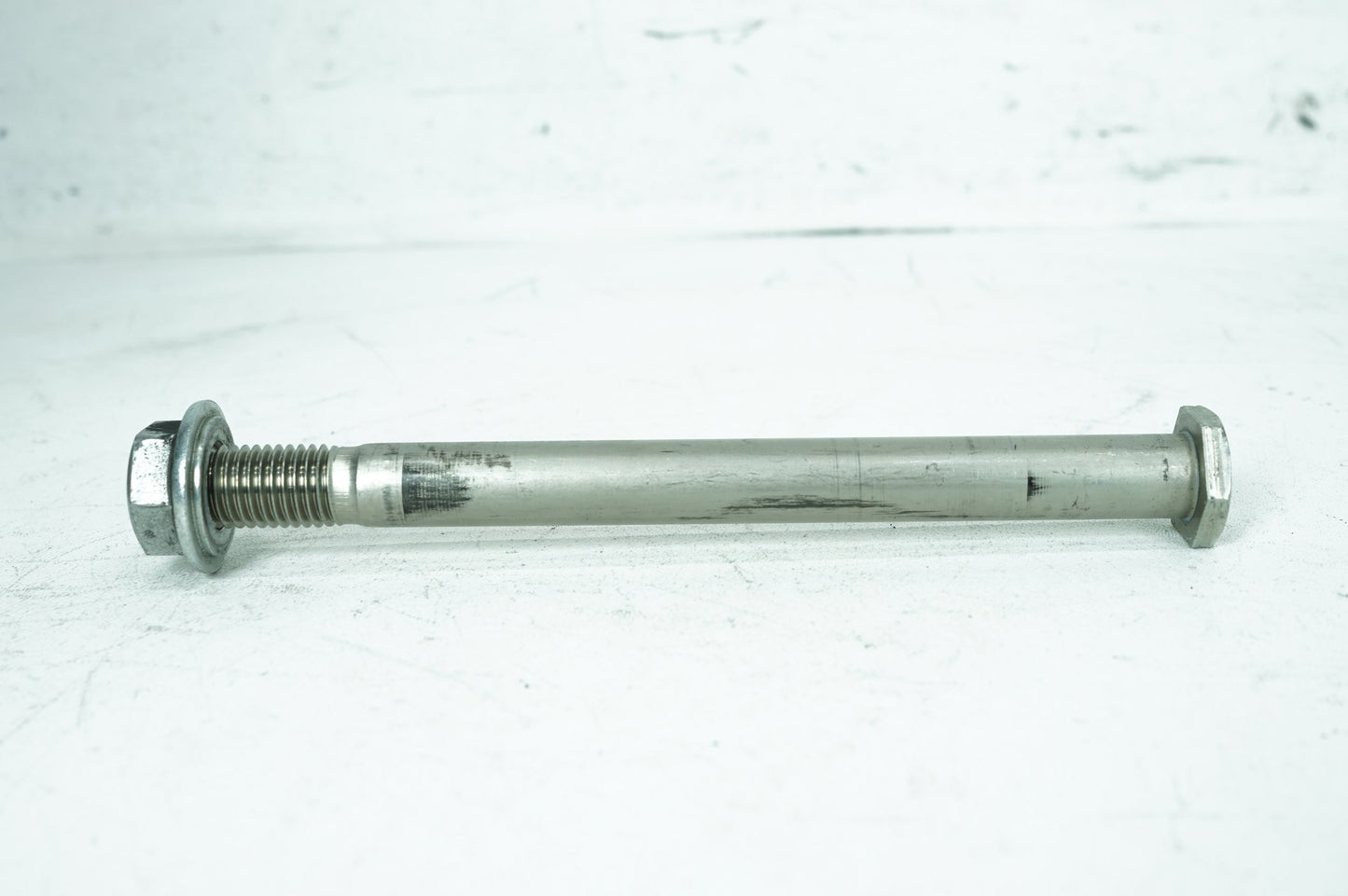 2007 - 2017 Harley-Davidson Dyna Super Glide Custom Rear Fork Swingarm Pivot Bolt Shaft 47641-06