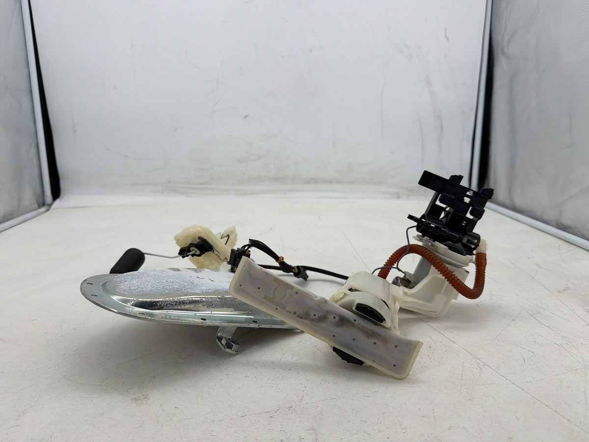 2016 Harley Dyna Fat Bob FXDF 103 OEM Gas Gasoline Fuel Petrol Pump Sending