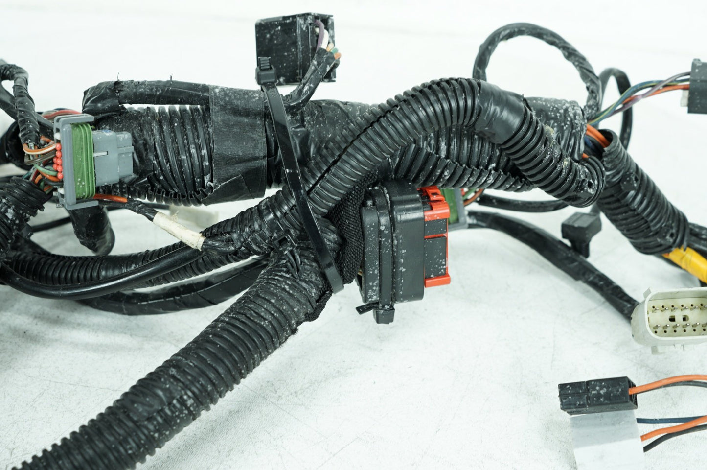 2008 - 2016 Harley-Davidson Touring Electra Glide Ultra Front Sub Wiring Harness Loom Interconnect 70232-10