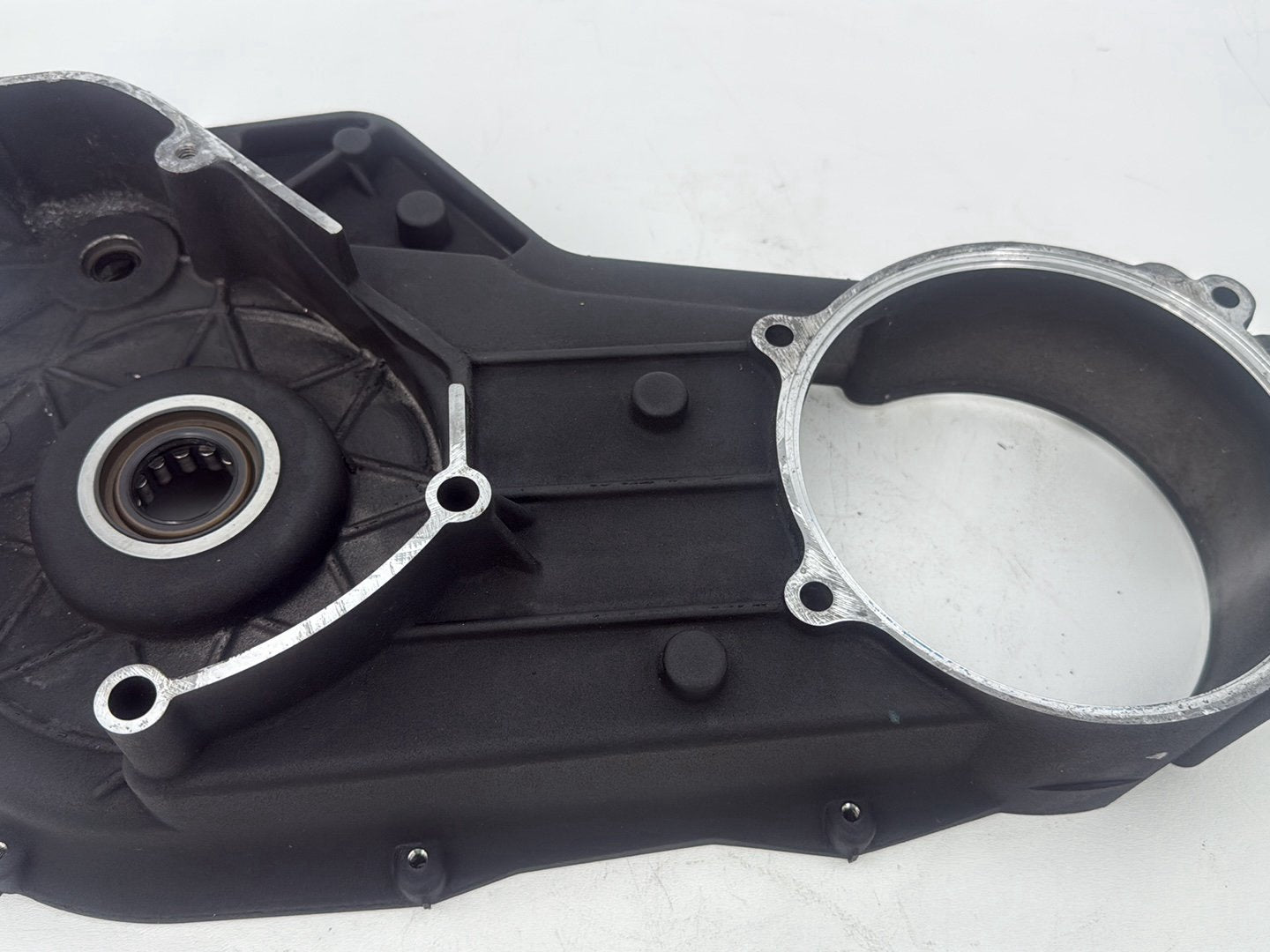 2005 Harley Touring FLHRCI Road King Classic OEM Inner Primary Clutch Cover